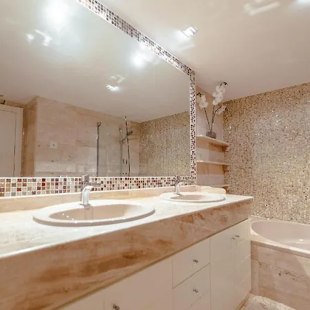 Apartment Elviria *
